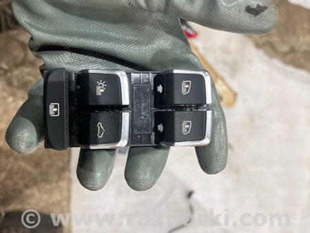 ФОТО Блок кнопок для Audi (Ауди) A8 D4 (11.2009-01.2018) Киев