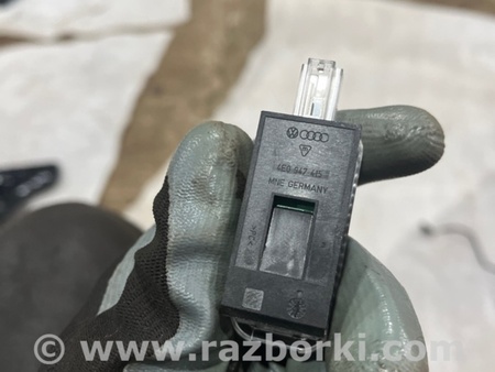 ФОТО Плафон подсветки салона для Audi (Ауди) A8 D4 (11.2009-01.2018) Киев