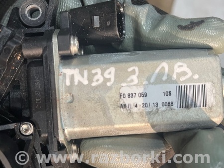 ФОТО Мотор стеклоподъемника для Audi (Ауди) A8 D4 (11.2009-01.2018) Киев