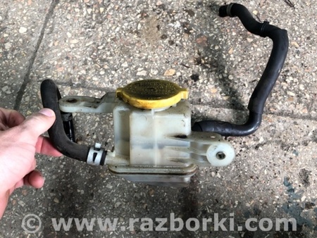 ФОТО Расширительный бачок для Subaru Forester SG Киев