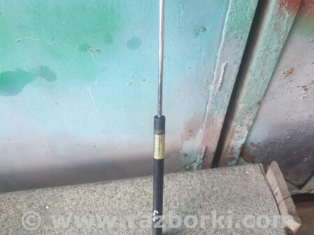 ФОТО Амортизатор капота для Subaru Impreza GD/GG Киев