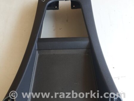 ФОТО Консоль между сидений для Subaru Impreza GD/GG Киев