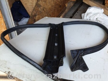 ФОТО Уплотнительная резинка для Subaru Impreza GD/GG Киев