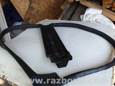 ФОТО Уплотнительная резинка для Subaru Impreza GD/GG Киев