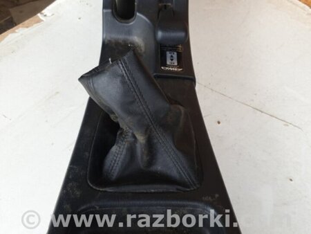 ФОТО Консоль между сидений для Subaru Impreza GD/GG Киев