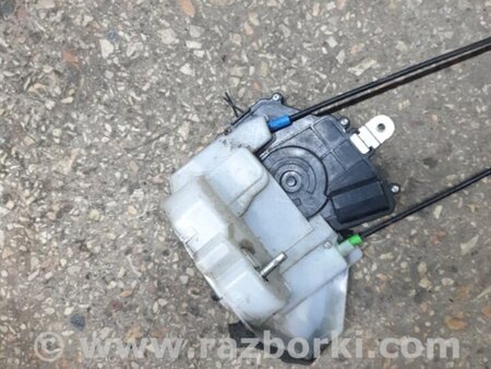 ФОТО Замок двери для Subaru Forester SG Киев