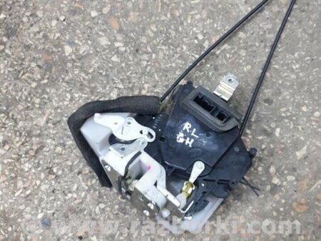 ФОТО Замок двери для Subaru Forester SG Киев