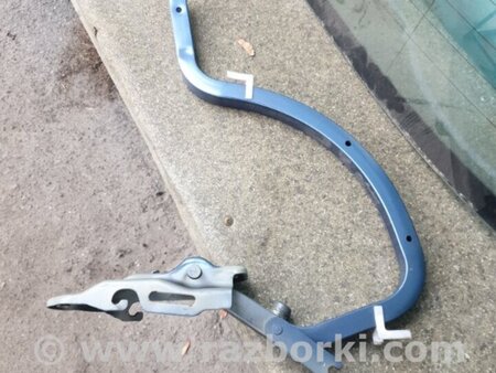 ФОТО Петля багажника для Subaru Outback Киев