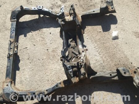 ФОТО Подрамник для Subaru Outback Киев