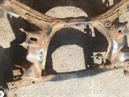 ФОТО Балка подвески для Subaru Outback Киев