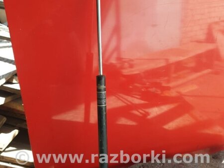 ФОТО Амортизатор багажника для Subaru Legacy (все модели) Киев