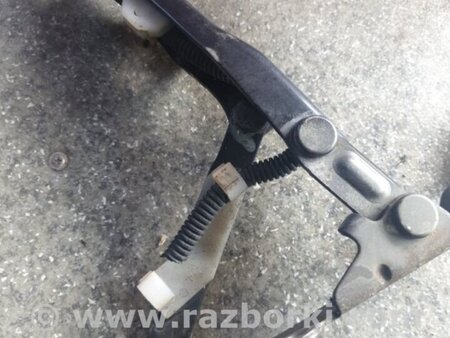 ФОТО Петля капота для Subaru Outback Киев