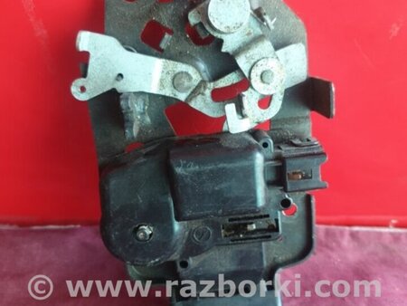 ФОТО Замок багажника для Subaru Outback Киев