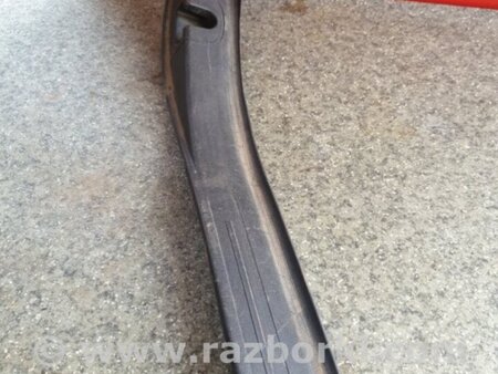 ФОТО Накладка на порог для Subaru Outback Киев