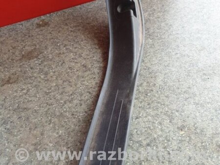 ФОТО Накладка на порог для Subaru Outback Киев