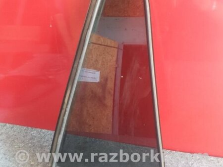 ФОТО Форточка двери для Subaru Outback Киев