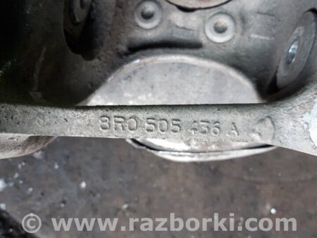 ФОТО Цапфа для Audi (Ауди) Q5 8R (04.2008-03.2017) Киев