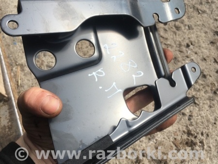 ФОТО Кронштейн для Subaru Outback Киев