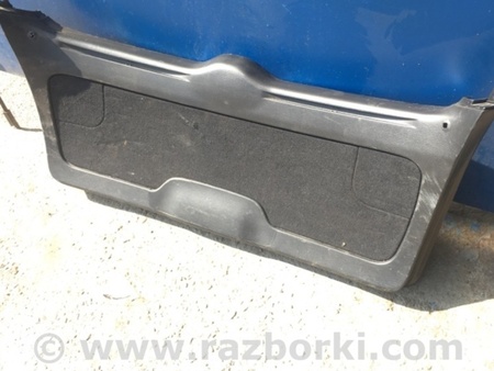 ФОТО Обшивка крышки багажника для Subaru Outback Киев
