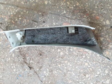 ФОТО Обшивка крышки багажника для Subaru Outback Киев