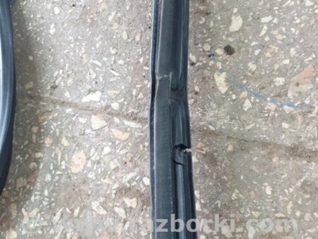 ФОТО Уплотнительная резинка для Subaru Outback Киев