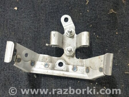 ФОТО Кронштейн для Subaru Outback Киев