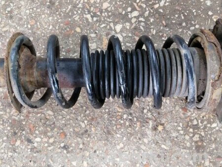 ФОТО Пружина для Subaru Impreza GD/GG Киев