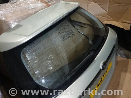 ФОТО Крышка багажника со стеклом для Subaru Outback Киев
