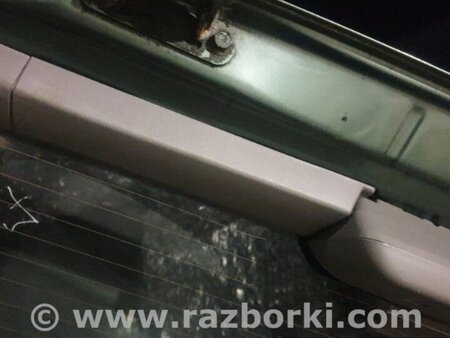 ФОТО Обшивка крышки багажника для Subaru Forester SG Киев