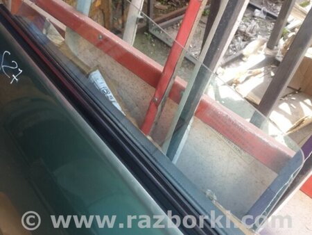 ФОТО Стекло для Subaru Forester SG Киев