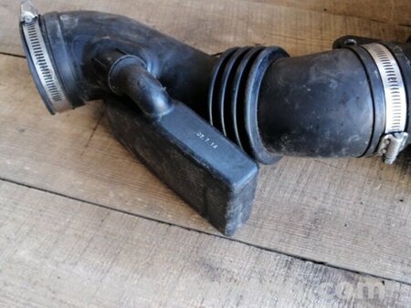 ФОТО Патрубок для Subaru Impreza GD/GG Киев