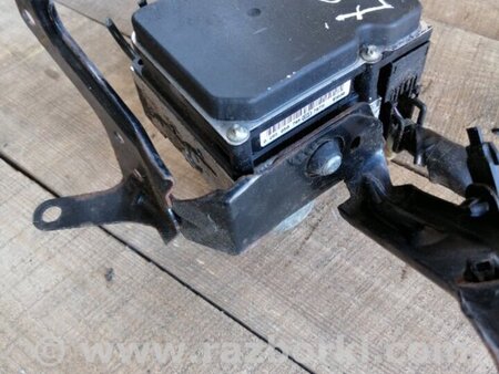 ФОТО Блок управления ABS для Subaru Impreza GD/GG Киев