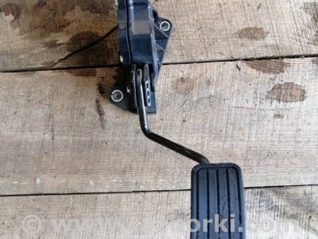 ФОТО Педаль газа для Subaru Outback Киев