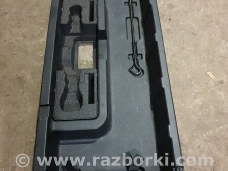 ФОТО Наполнитель багажника для Subaru Tribeca Киев