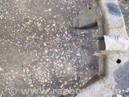 ФОТО Подрамник для Subaru Outback Киев