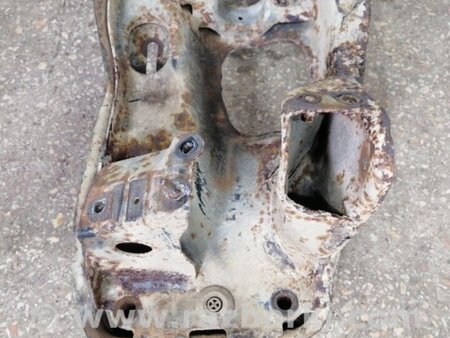ФОТО Подрамник для Subaru Legacy (все модели) Киев