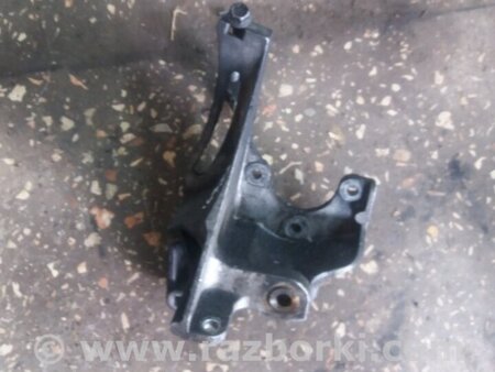 ФОТО Кронштейн для Subaru Impreza GD/GG Киев
