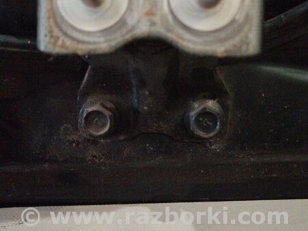 ФОТО Петля багажника для Subaru Outback Киев