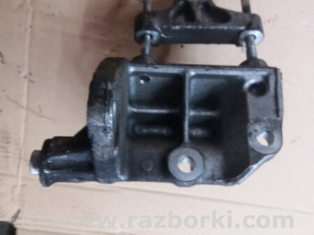 ФОТО Кронштейн для Subaru Outback Киев