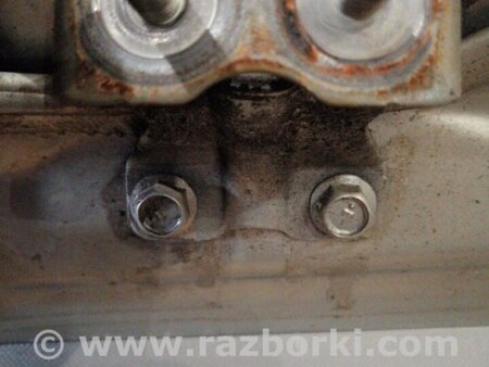 ФОТО Петля багажника для Subaru Outback Киев