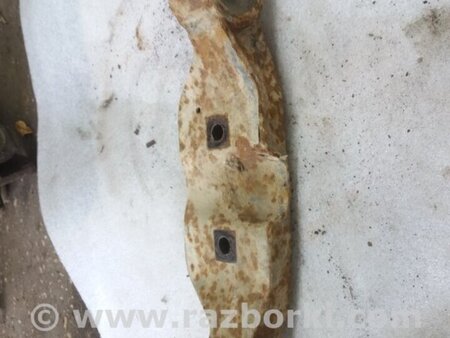 ФОТО Подушка редуктора для Subaru Outback Киев