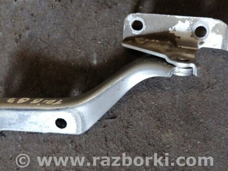 ФОТО Петля капота для Subaru Tribeca Киев