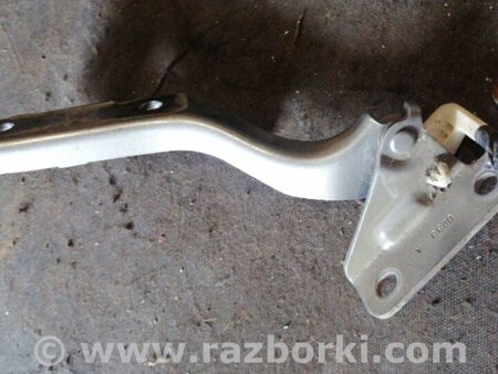 ФОТО Петля капота для Subaru Tribeca Киев