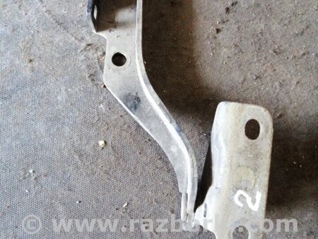 ФОТО Петля капота для Subaru Tribeca Киев