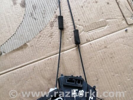 ФОТО Замок двери для Subaru Forester SG Киев