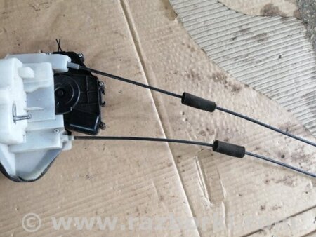 ФОТО Замок двери для Subaru Forester SG Киев