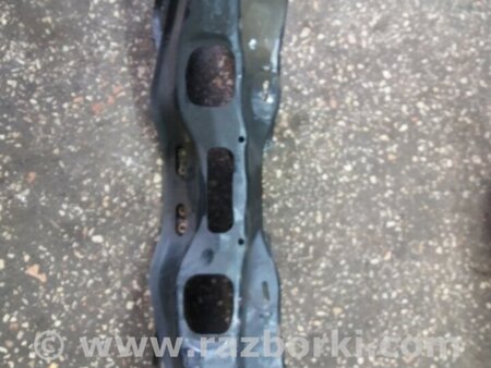ФОТО Подрамник для Subaru Outback Киев