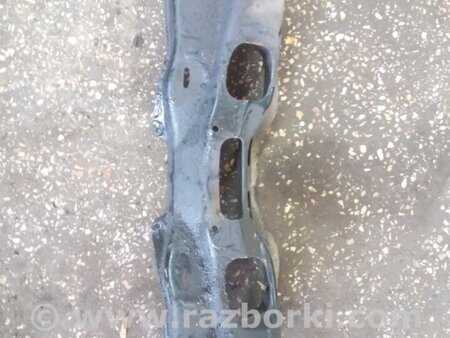 ФОТО Подрамник для Subaru Outback Киев