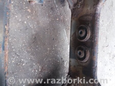 ФОТО Подрамник для Subaru Tribeca Киев