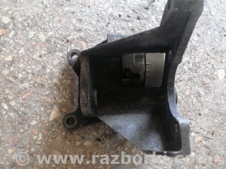 ФОТО Кронштейн для Subaru Legacy (все модели) Киев
